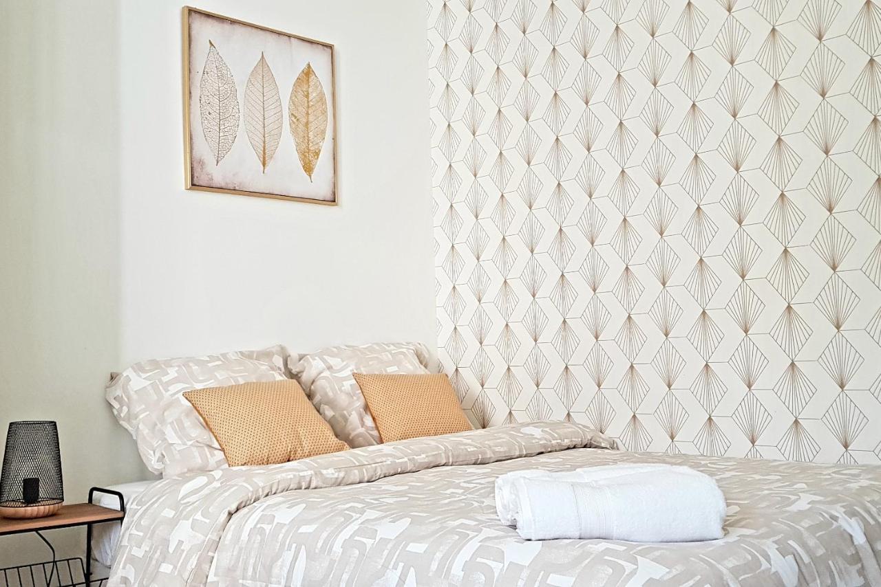 Au Bout Du Pont De Fil - Bel Appartement Refait A Neuf 투르 외부 사진