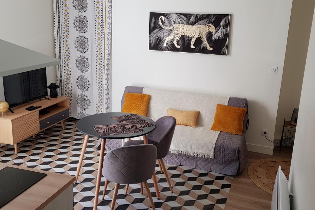 Au Bout Du Pont De Fil - Bel Appartement Refait A Neuf 투르 외부 사진