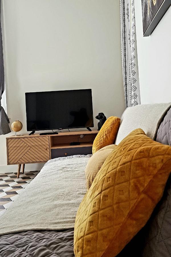Au Bout Du Pont De Fil - Bel Appartement Refait A Neuf 투르 외부 사진